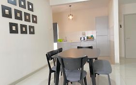 3 Bedrooms Fully Aircond,Near Msu , Shah Alam Stadium